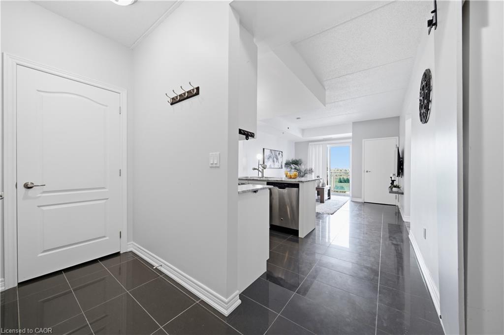 506-1421 Costigan Road Property Photo 5