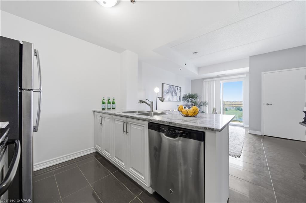 506-1421 Costigan Road Property Photo 8