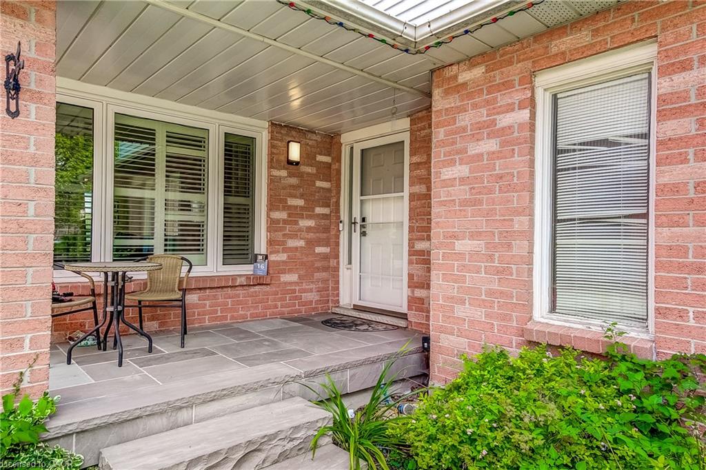 16 Harper Street Property Photo 4