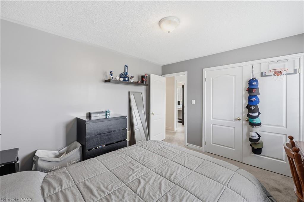 738 Fourth Line Property Photo 29