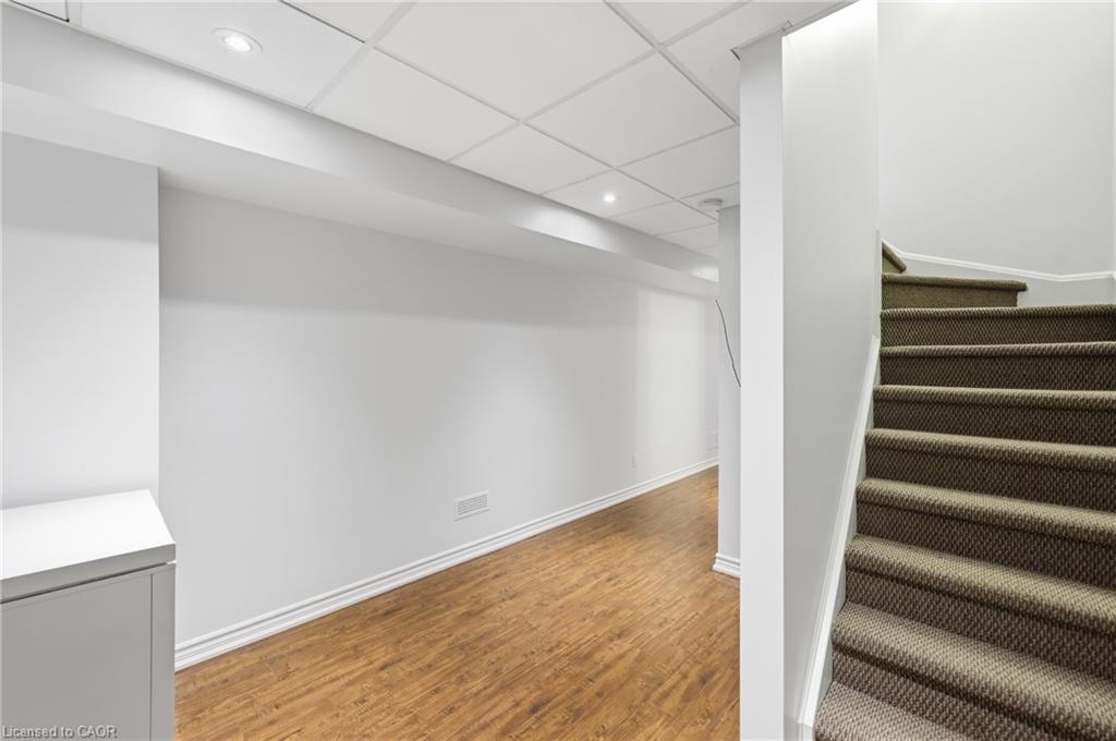 738 Fourth Line Property Photo 36