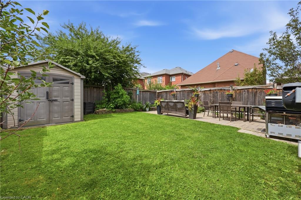 738 Fourth Line Property Photo 43