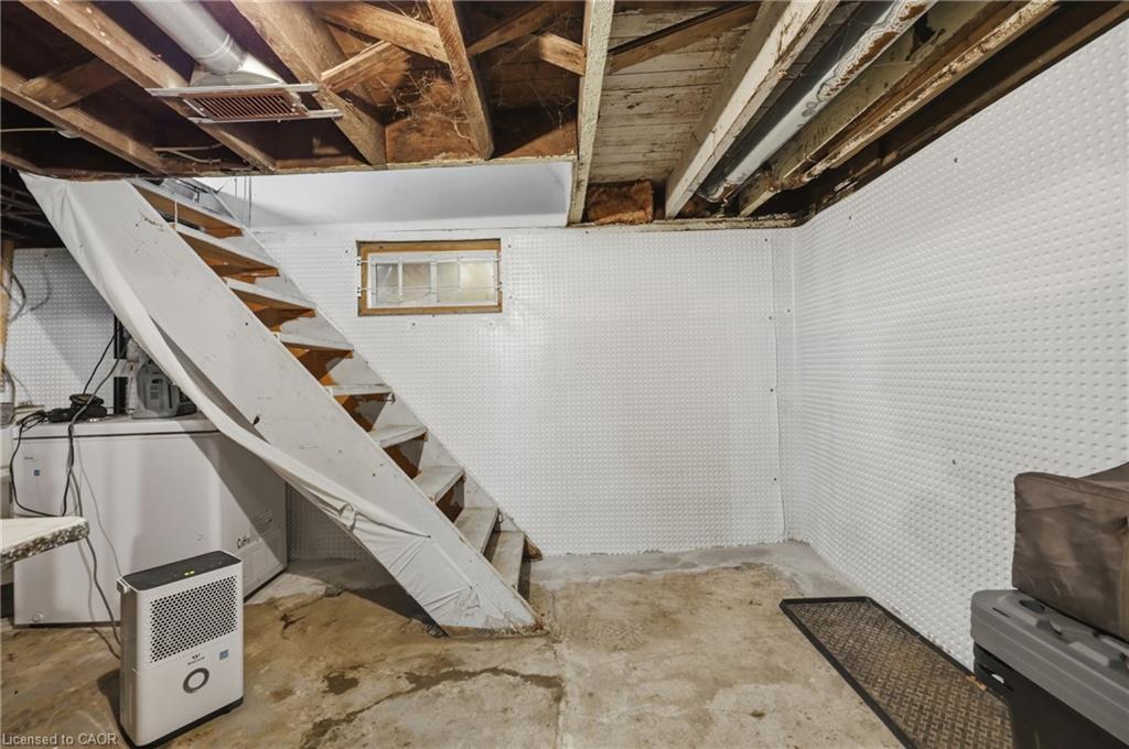 52 Berryman Avenue Property Photo 26