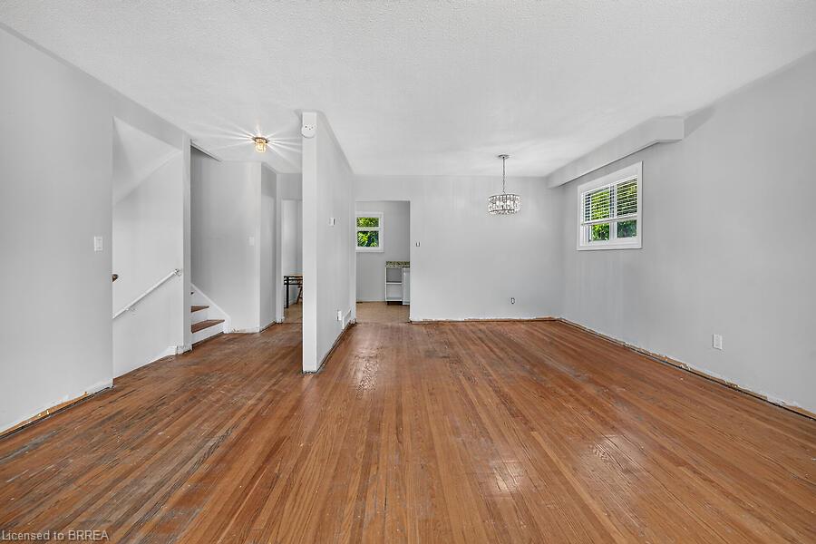 5371 Riverside Drive Property Photo 23