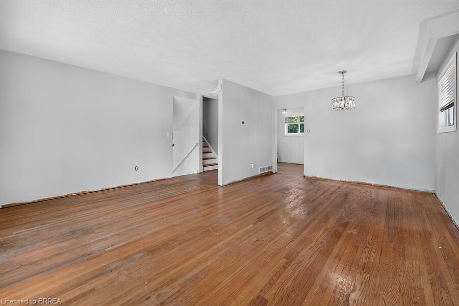 5371 Riverside Drive Property Photo 24