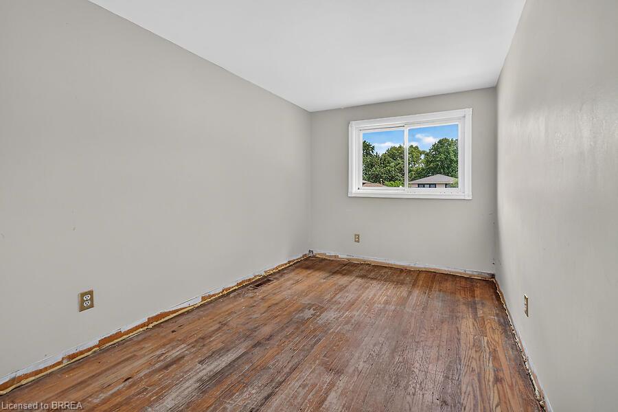 5371 Riverside Drive Property Photo 33
