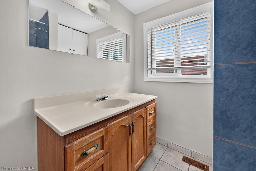 5371 Riverside Drive Property Photo 38