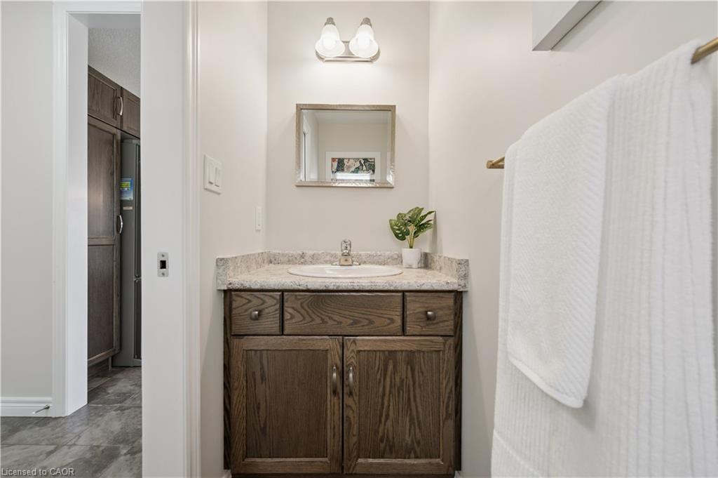 183 Snyder Avenue N Property Photo 20