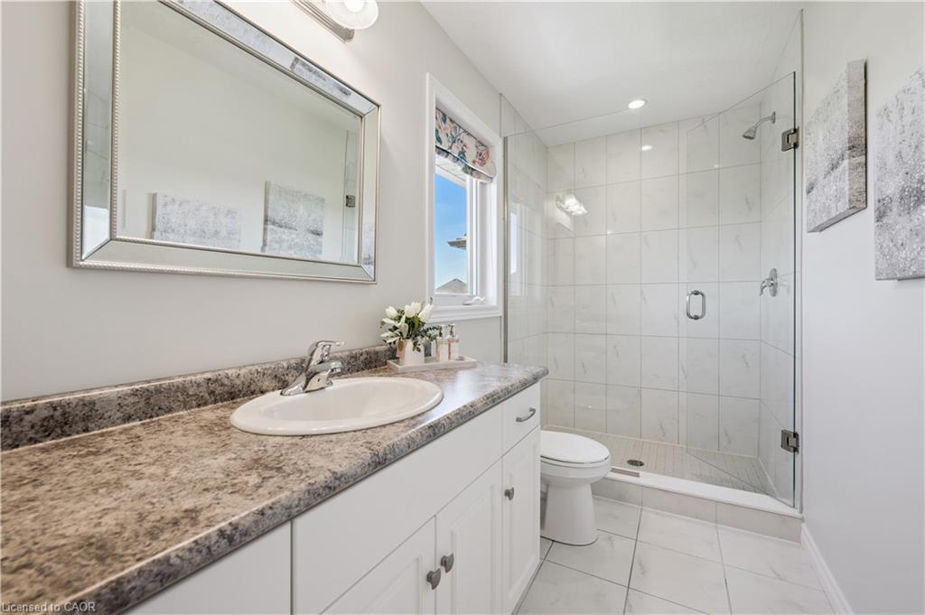 183 Snyder Avenue N Property Photo 28