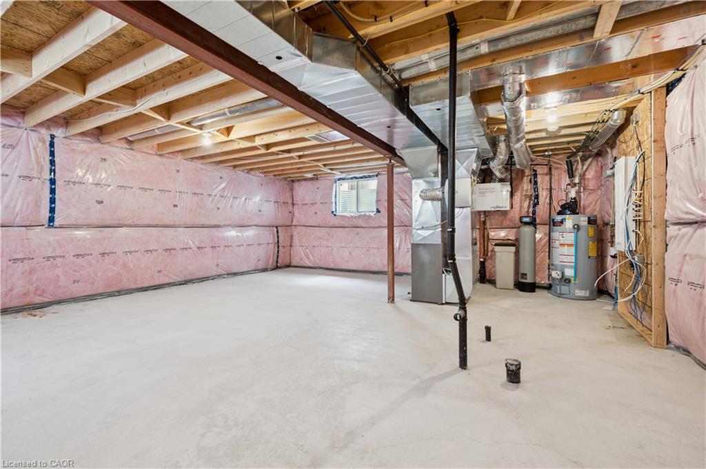 183 Snyder Avenue N Property Photo 34