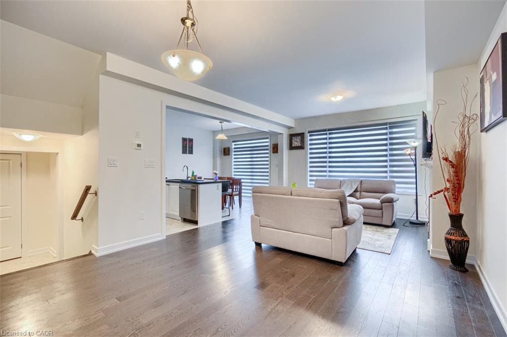 27 Garland Avenue Property Photo 9