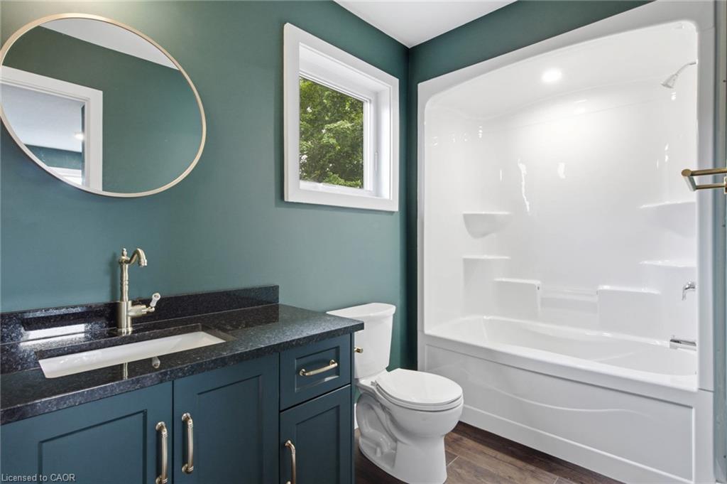 79 Metcalf Street Property Photo 25