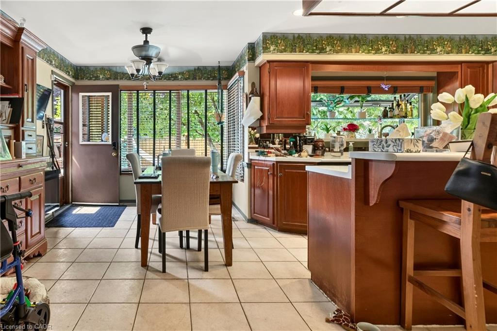 376 Melanie Crescent Property Photo 11