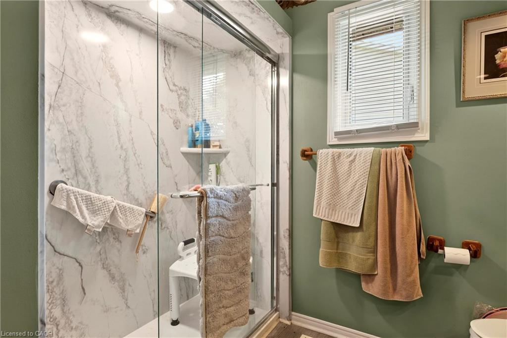 376 Melanie Crescent Property Photo 21