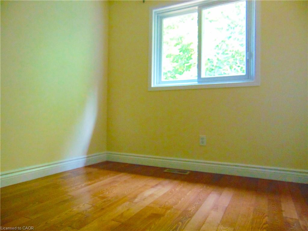 214 Snowdrop Crescent Property Photo 17