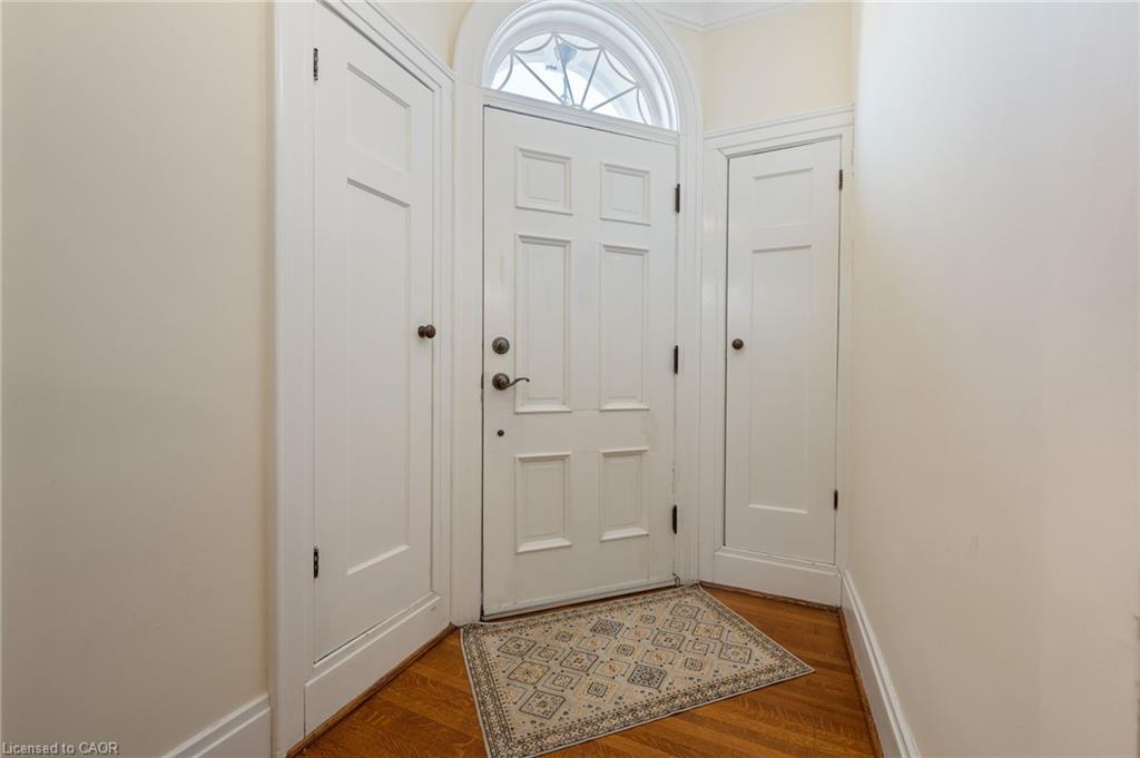 286 Union Street Property Photo 5