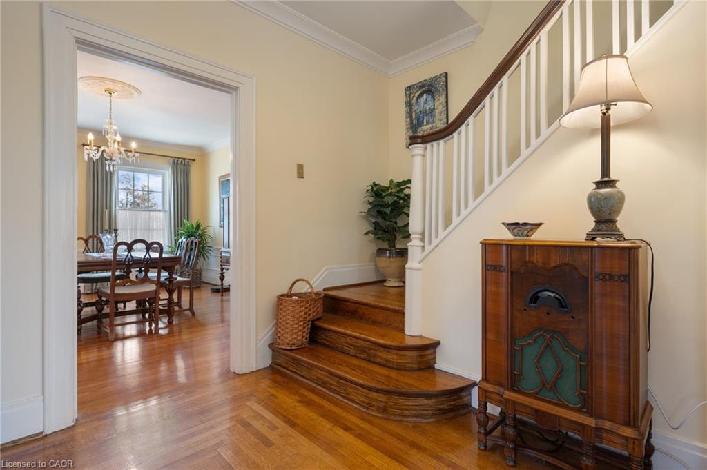 286 Union Street Property Photo 6