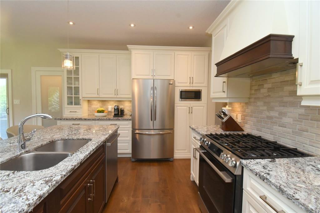 1 Ellington Place Property Photo 10