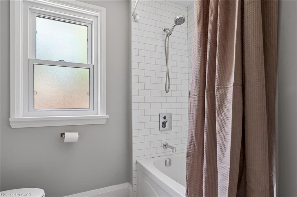 90 Dean Avenue Property Photo 23