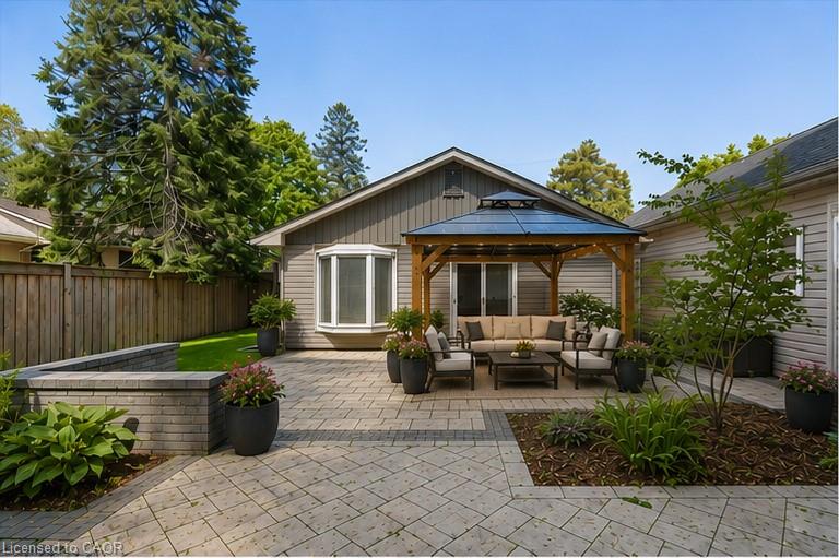 90 Dean Avenue Property Photo 25