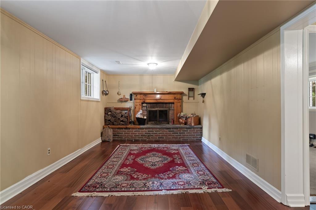 401 Cairncroft Road Property Photo 19