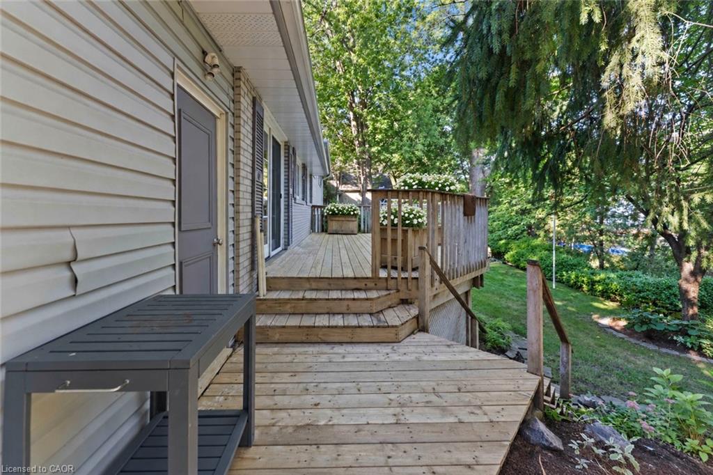 401 Cairncroft Road Property Photo 23
