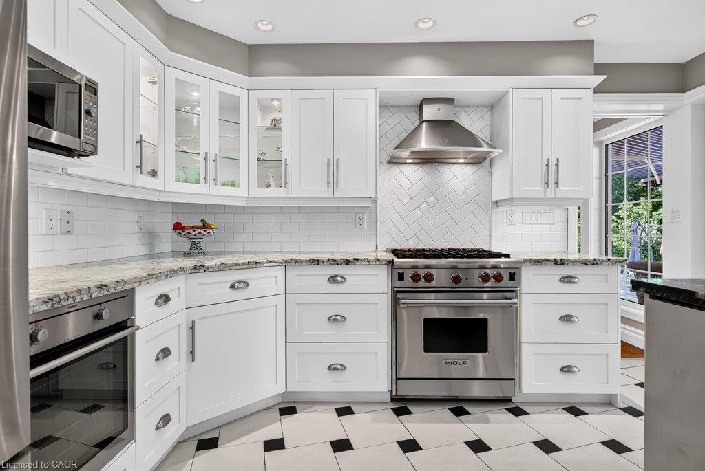 3151 Lakeshore Road Property Photo 13