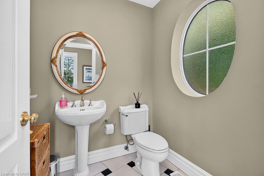 3151 Lakeshore Road Property Photo 19