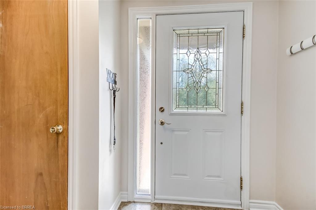 207 Dunsdon Street Property Photo 4