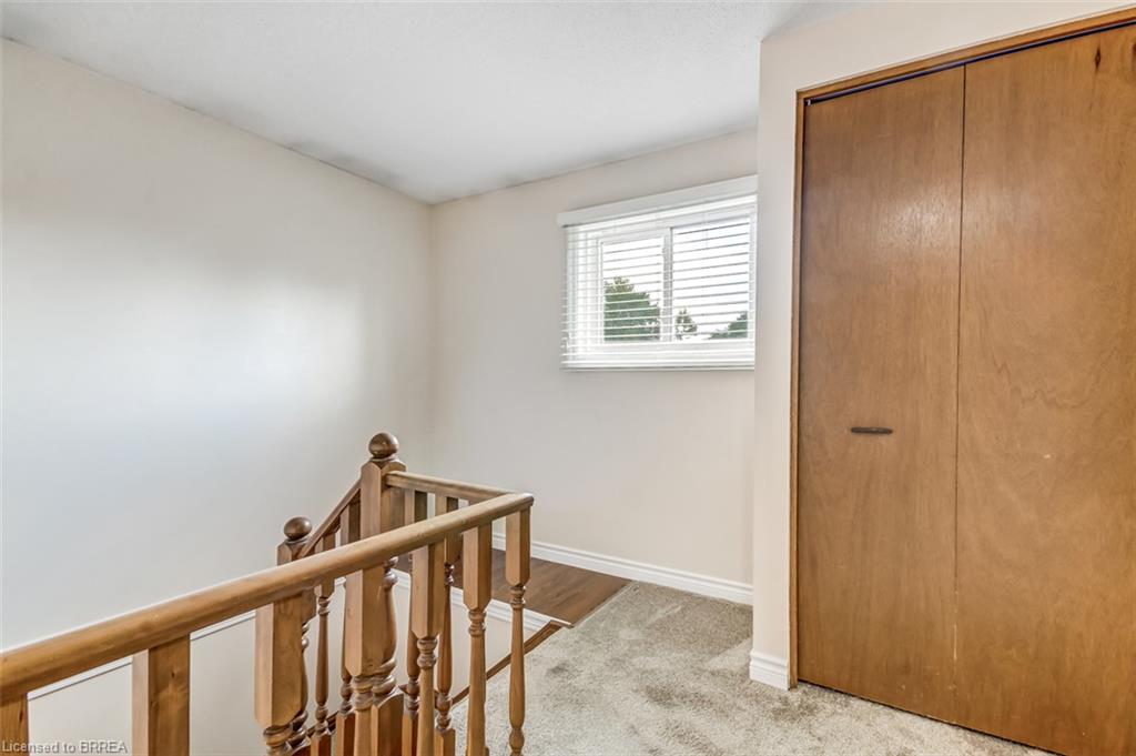 207 Dunsdon Street Property Photo 11