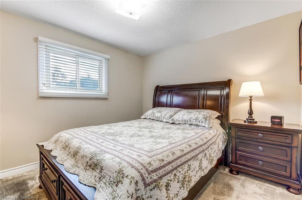 207 Dunsdon Street Property Photo 12