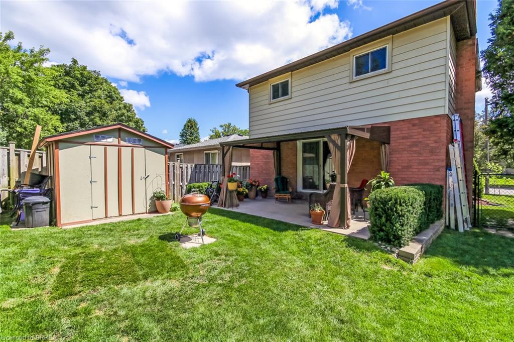 207 Dunsdon Street Property Photo 21