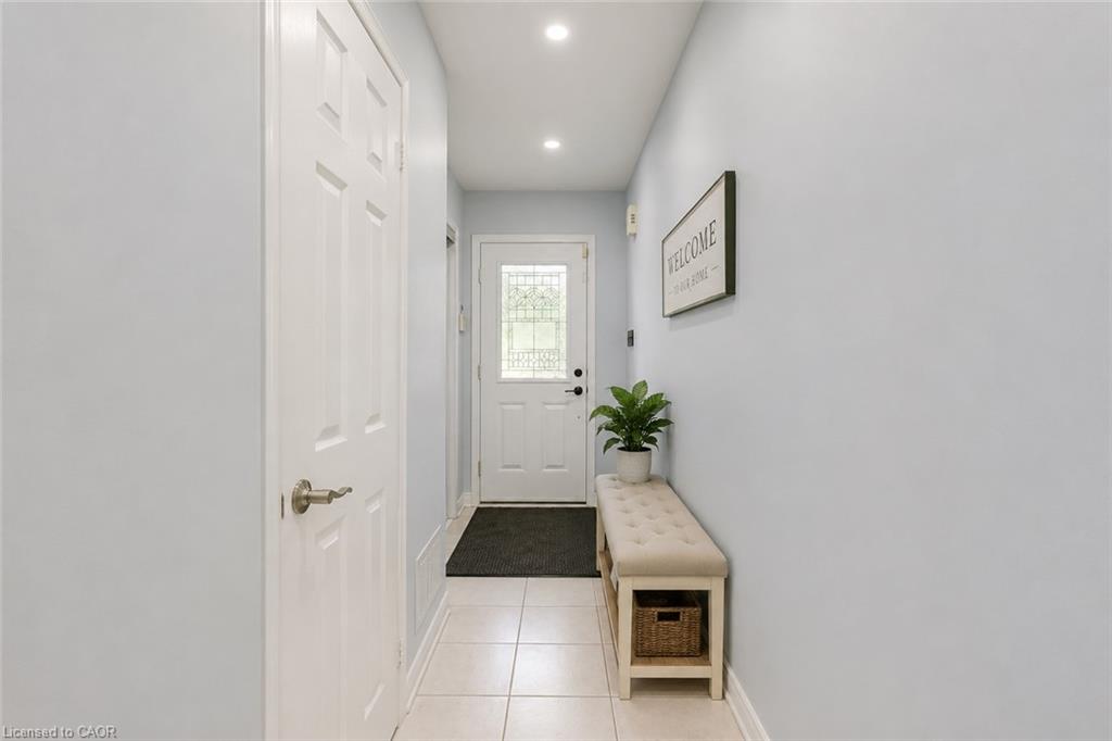 1793 Creek Way Property Photo 3