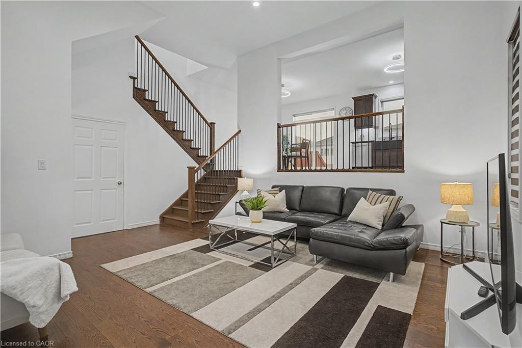 79 Beauchamp Drive Property Photo 3