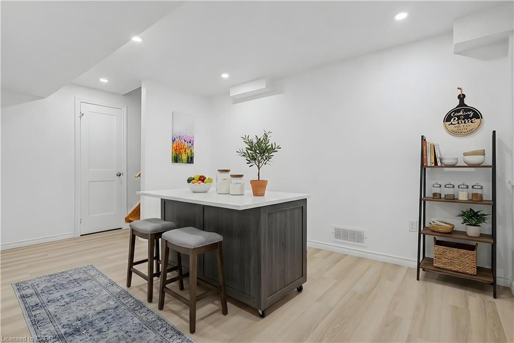 79 Beauchamp Drive Property Photo 29