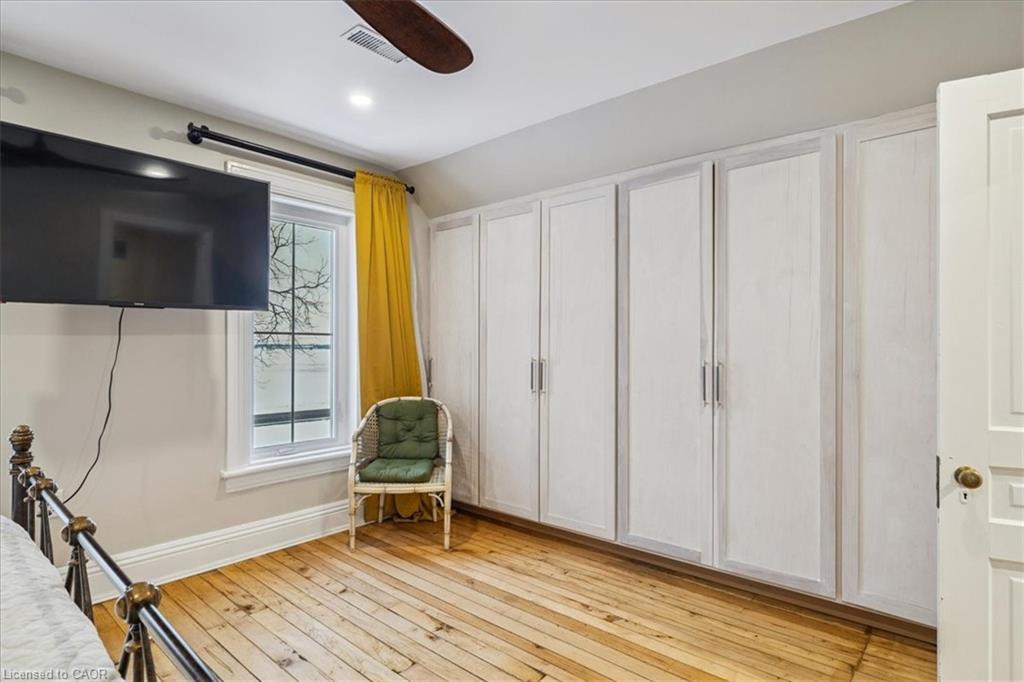 110 Cream Street Property Photo 19