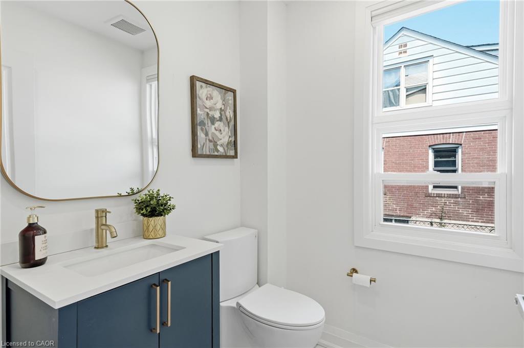 117 West 5th Street Property Photo 14