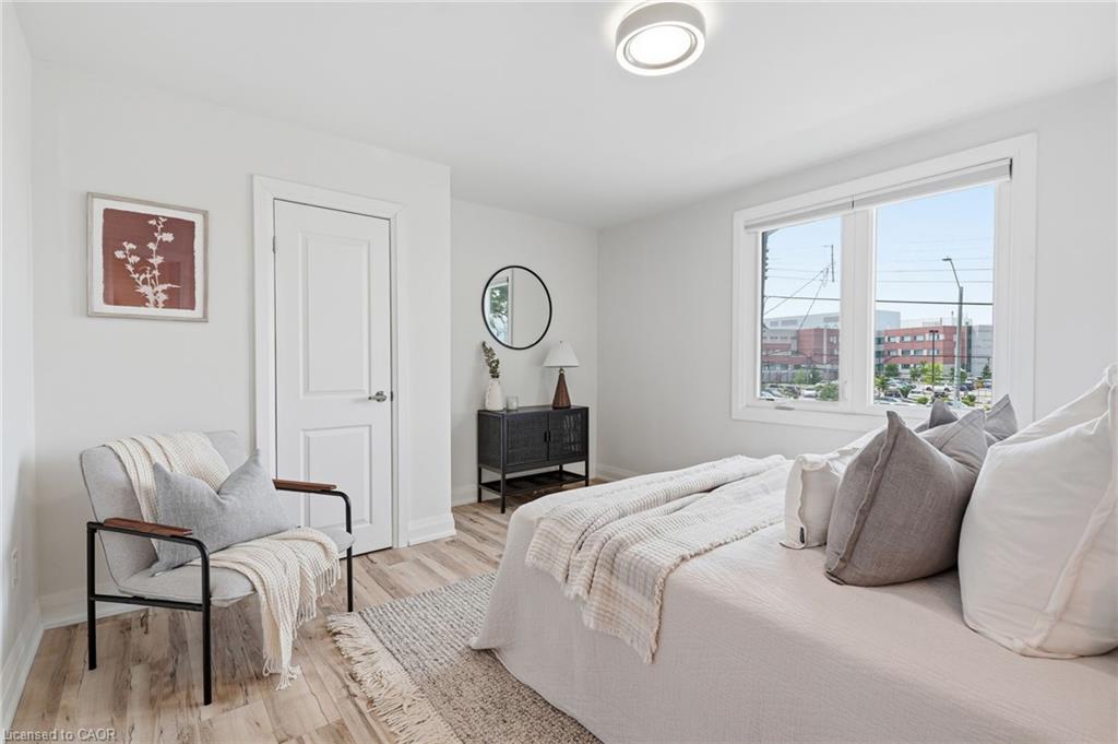 117 West 5th Street Property Photo 16