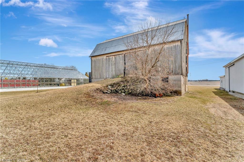 1135 Norfolk Cty Rd 19 W Property Photo 9