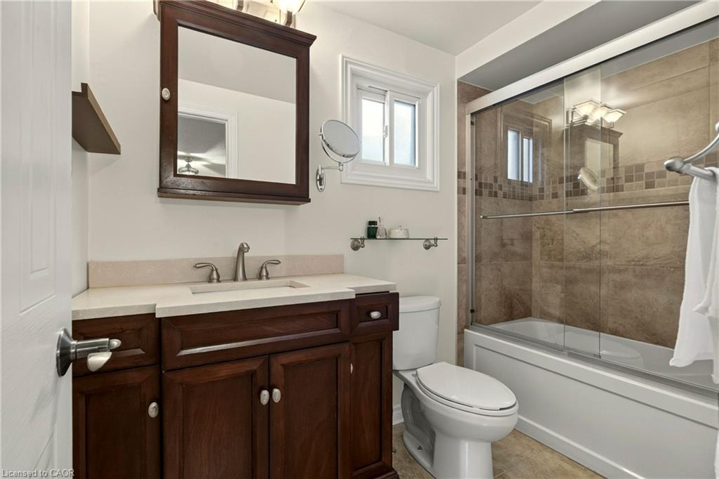 4348 Jenkins Crescent Property Photo 23