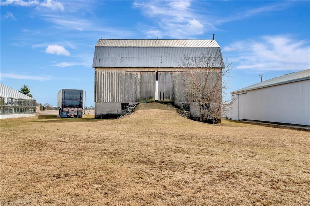 1135 Norfolk Cty Rd 19 W Property Photo 11