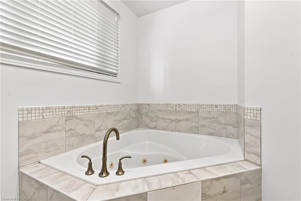 17 Rita Street Property Photo 29