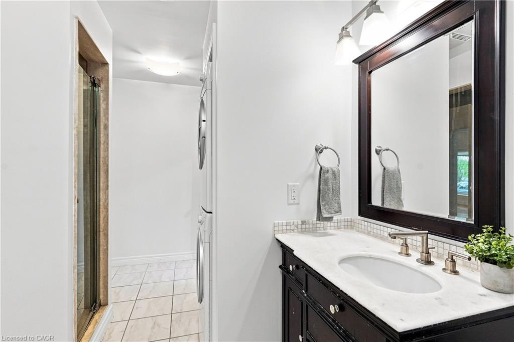 17 Rita Street Property Photo 30