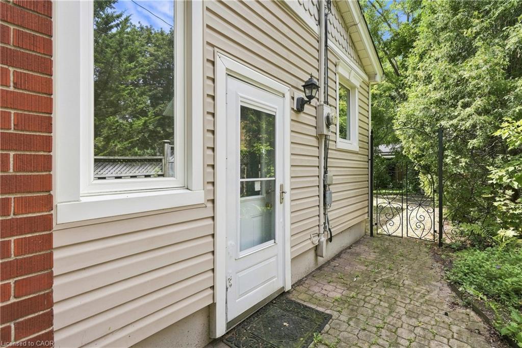 17 Rita Street Property Photo 31