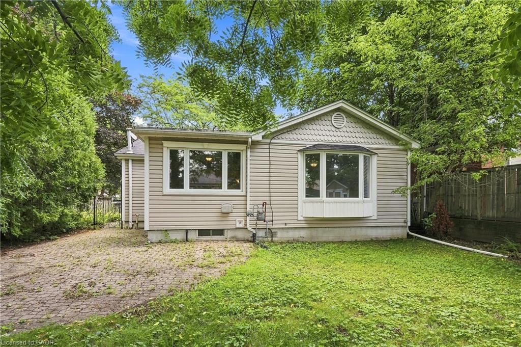 17 Rita Street Property Photo 35