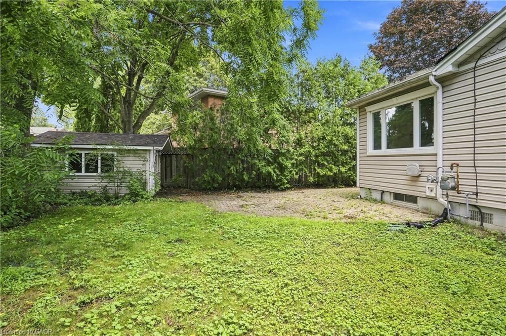 17 Rita Street Property Photo 36