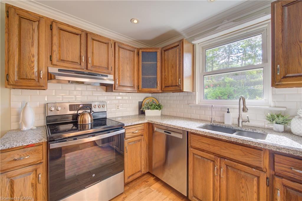 24 Forest Road Property Photo 14