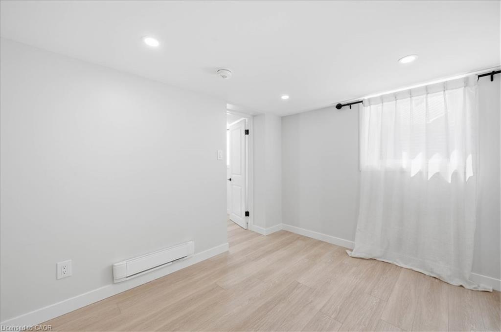 2-10 Cardinal Crescent N Property Photo 20