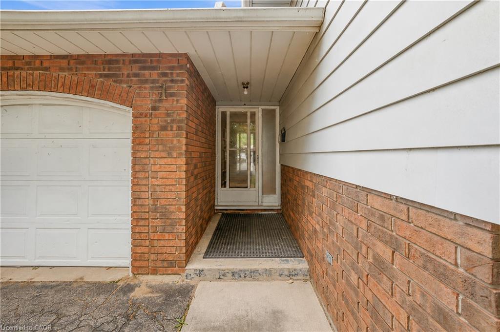 11 Kimbermount Drive Property Photo 5