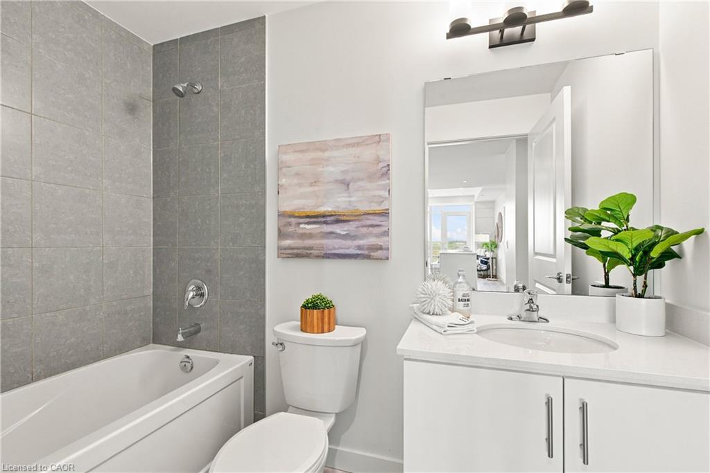 921-461 Green Road Property Photo 16